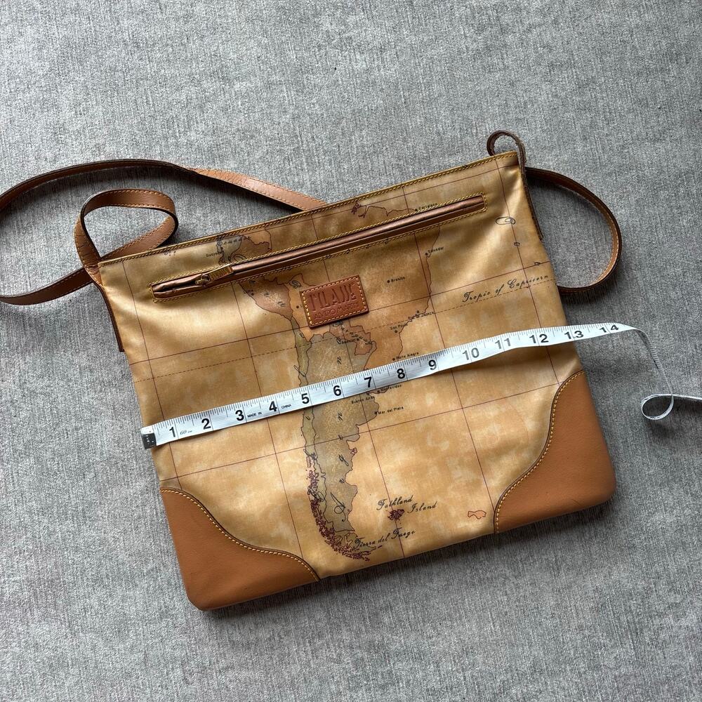 1a Classe Alviero Martini Geo Classic Crossbody Bag - Picture 5 of 12